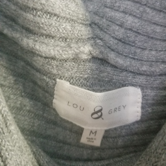 Sweater - Picture 2 of 3